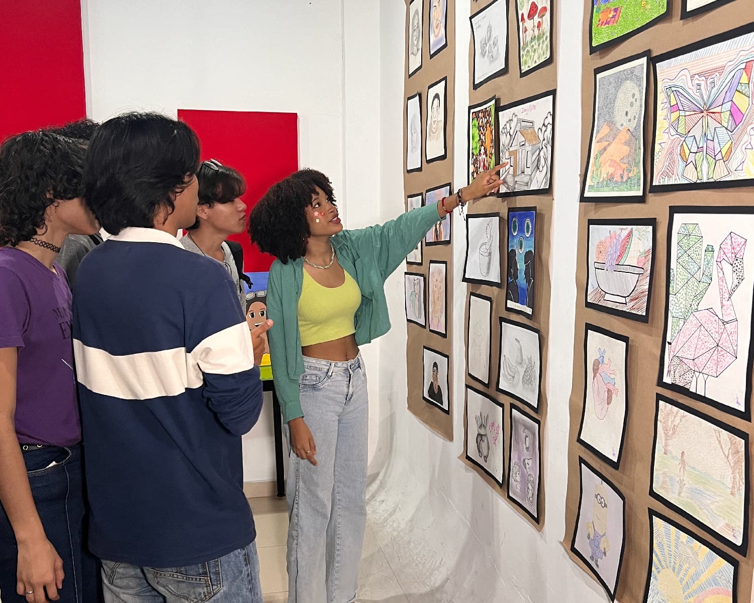 ACTIVIDAD MULTIMEDIA_Mesa de trabajo 1 copia 2 (1)