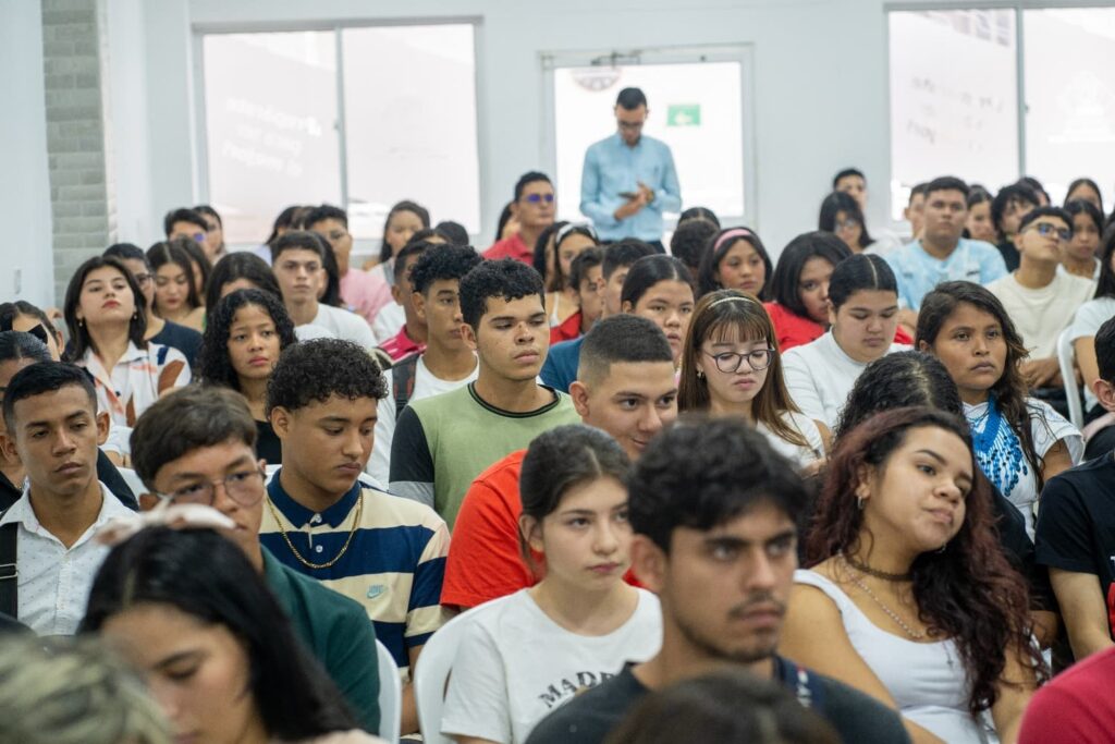 institución con practicas